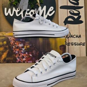 Leather converse in Kenya,Rwanda,Uganda,Congo,Juba,South africa,Runda,Nairobi,Kisumu,Nakuru,Nanyuki
